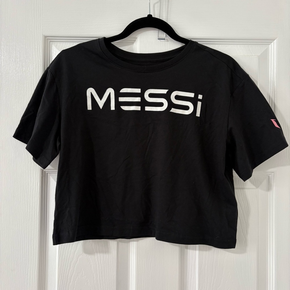 Women’s Black Messi #10 Short Sleeve Cropped T-Shirt Soccer Inter Miami MLS